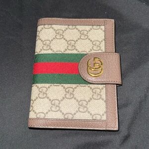 OPHIDIA PASSPORT CASE